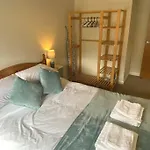 Apartamento Lovely 2 Bedroom In Town Centre